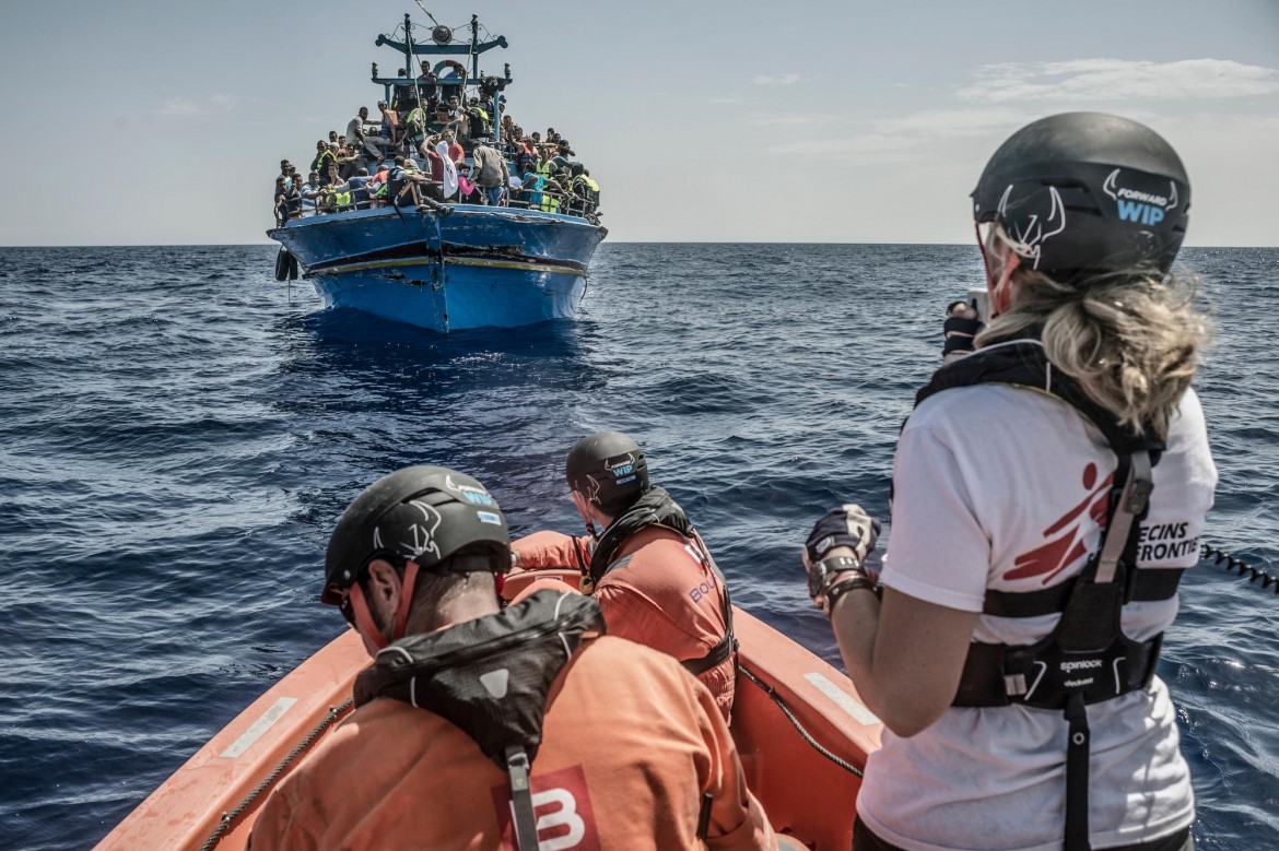 Msf: «Si vuole lasciarli sulle navi? Gli obblighi internazionali sono precisi»