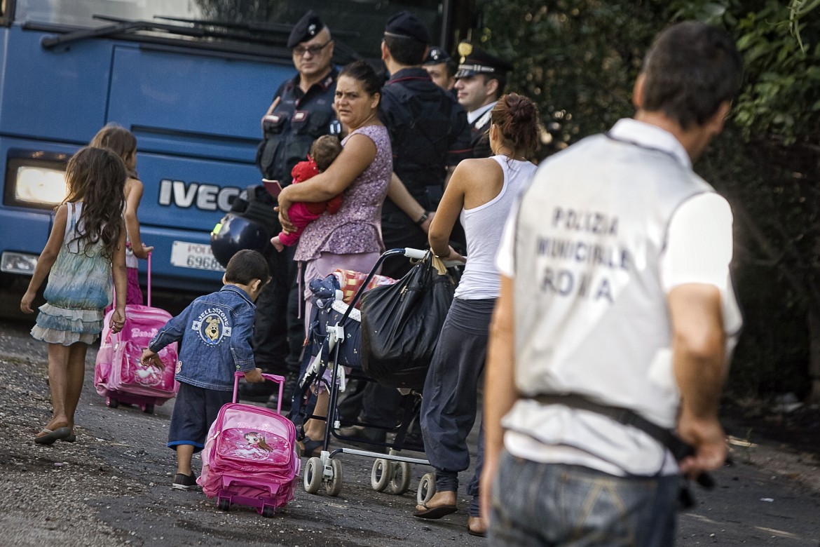 Inclusione e superamento dei campi Rom. Le vane speranze sulla giunta Raggi