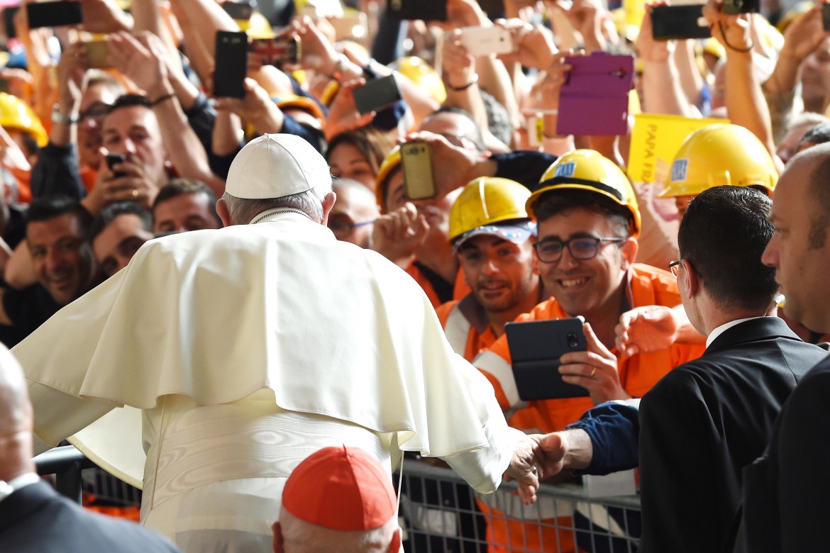 Sul lavoro le parole di un profeta che non usa la fede come ammortizzatore sociale