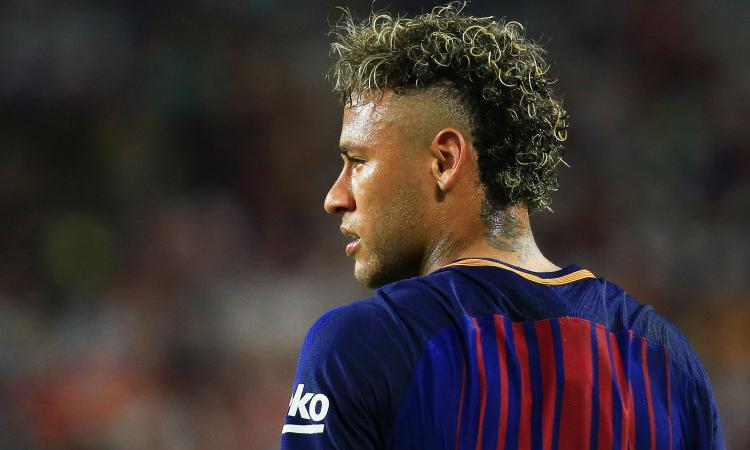 Neymar, pagati i 222 milioni al Barcellona