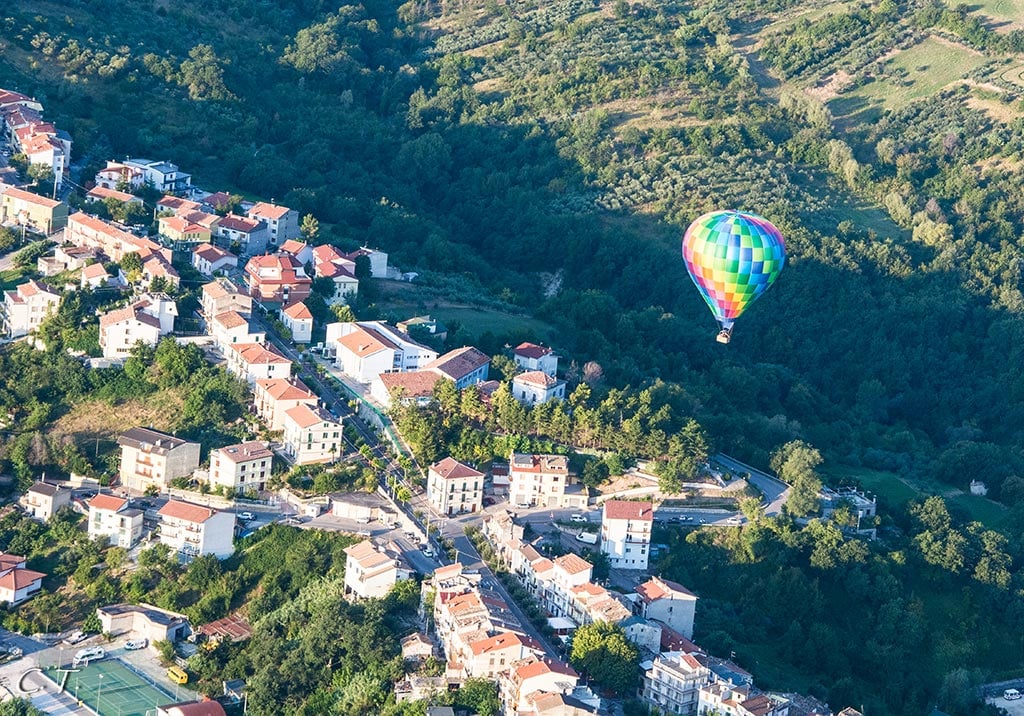 Trentamila turisti per le mongolfiere, così l’Abruzzo prende quota