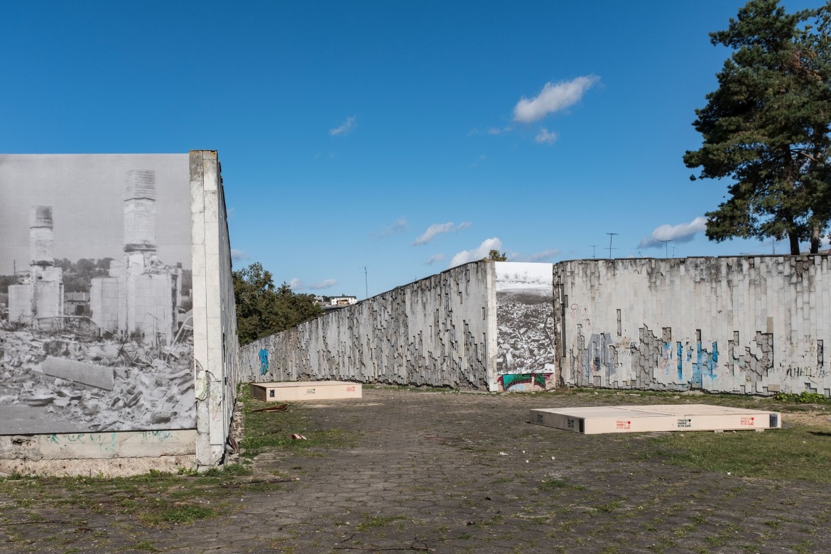 La memoria rimossa o solo congelata  in un monumento