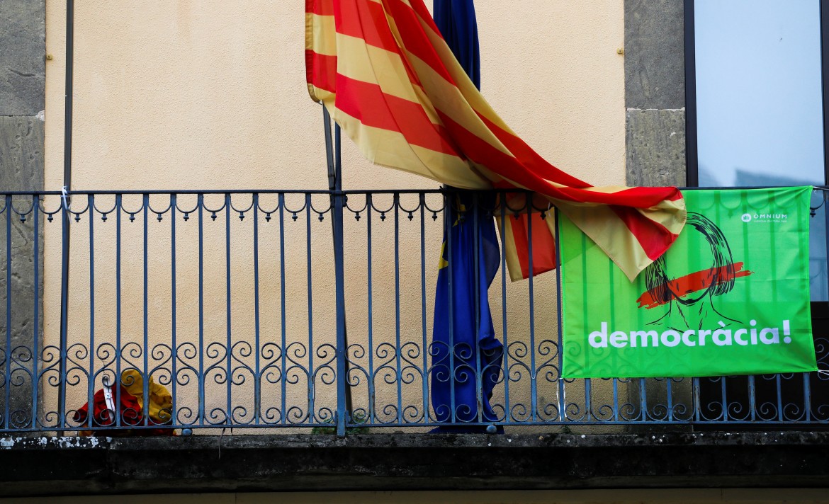 Se la borghesia catalana volta le spalle a Puigdemont