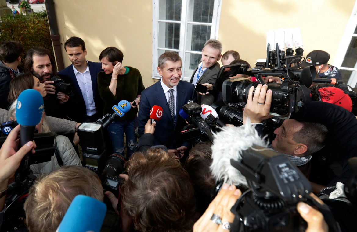 Stravince Babiš, débâcle a sinistra