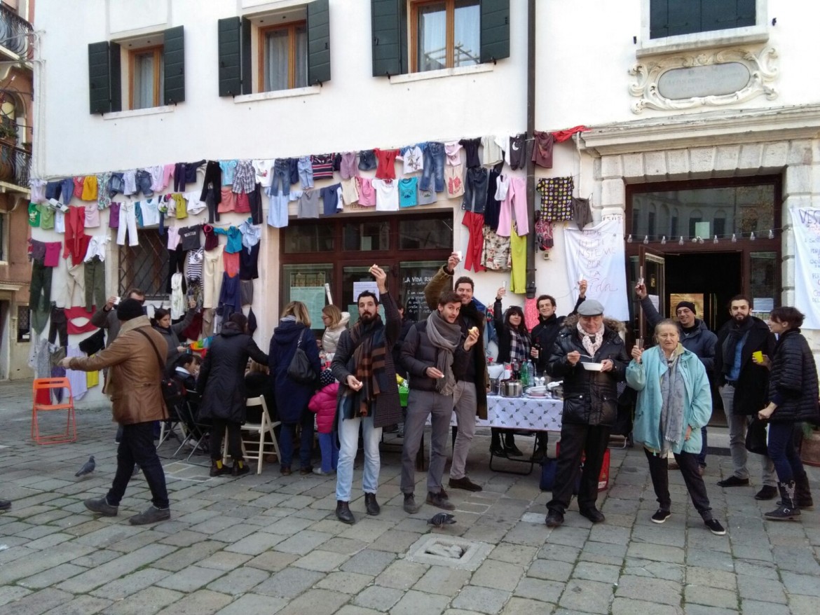 Antico teatro di anatomia, Zaia lo manda all’asta, i veneziani insorgono