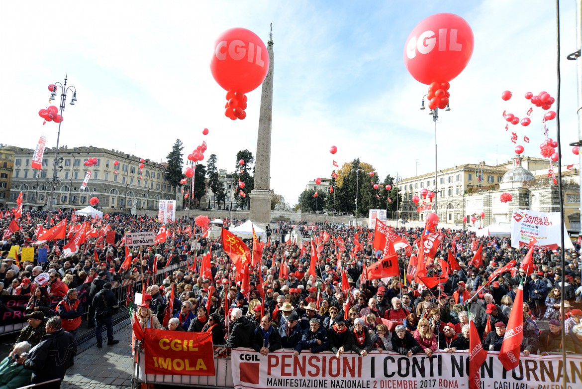 Pensioni, la Cgil sfida Draghi: «Trattiamo subito»