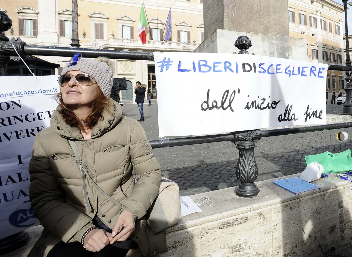 Biotestamento e Ius soli, al senato si gioca la partita delle alleanze