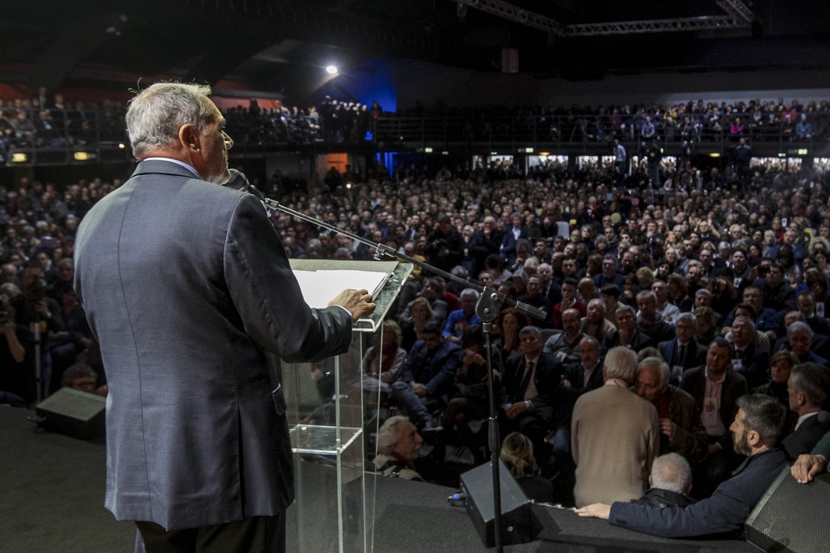 Contro Grasso il fuoco amico di un Pd autolesionista