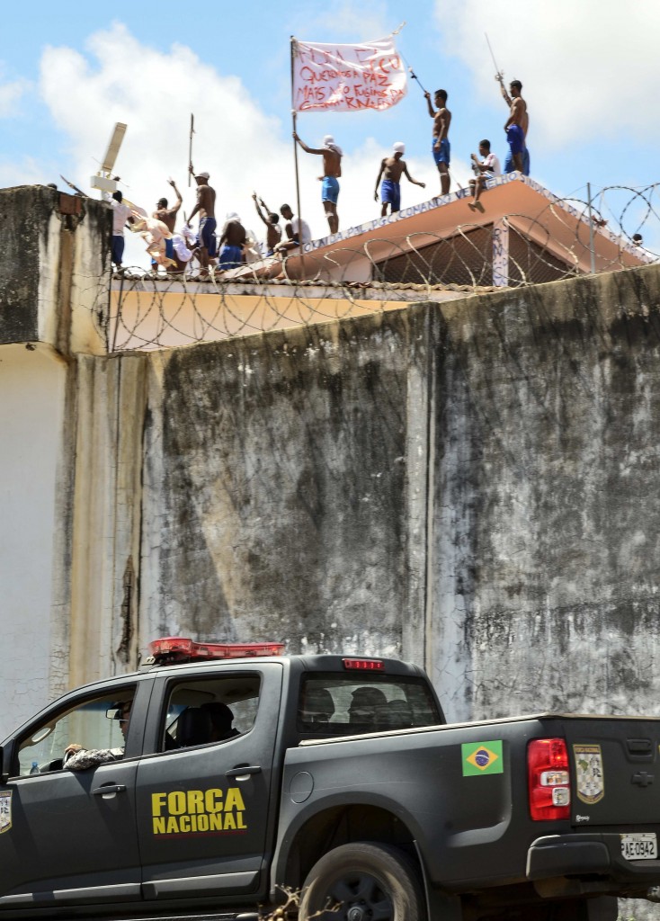 Guerra tra gang dietro le sbarre, tradizionale strage di Capodanno in Brasile