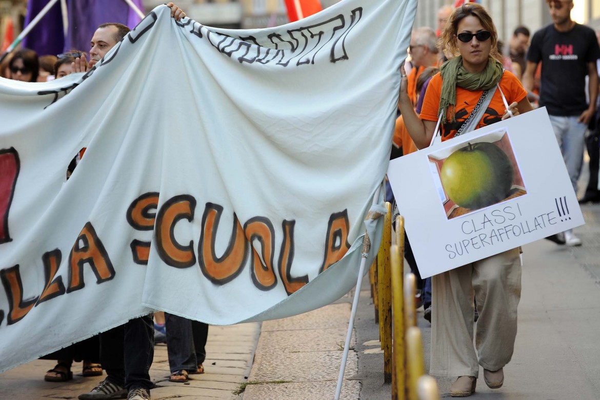 Scuola infanzia e primaria, a rischio in seimila: torna la protesta