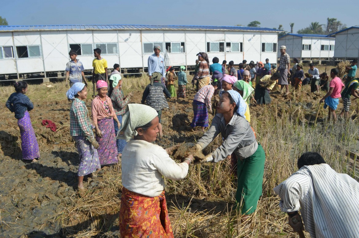 Schiaffo alla Lady: «Il comitato sui rohingya è solo di facciata»