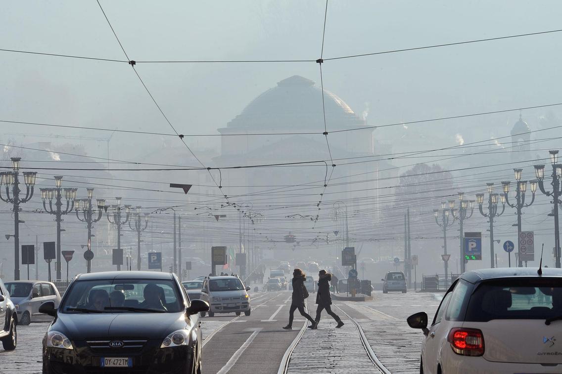 Smog a Torino (LaPresse)