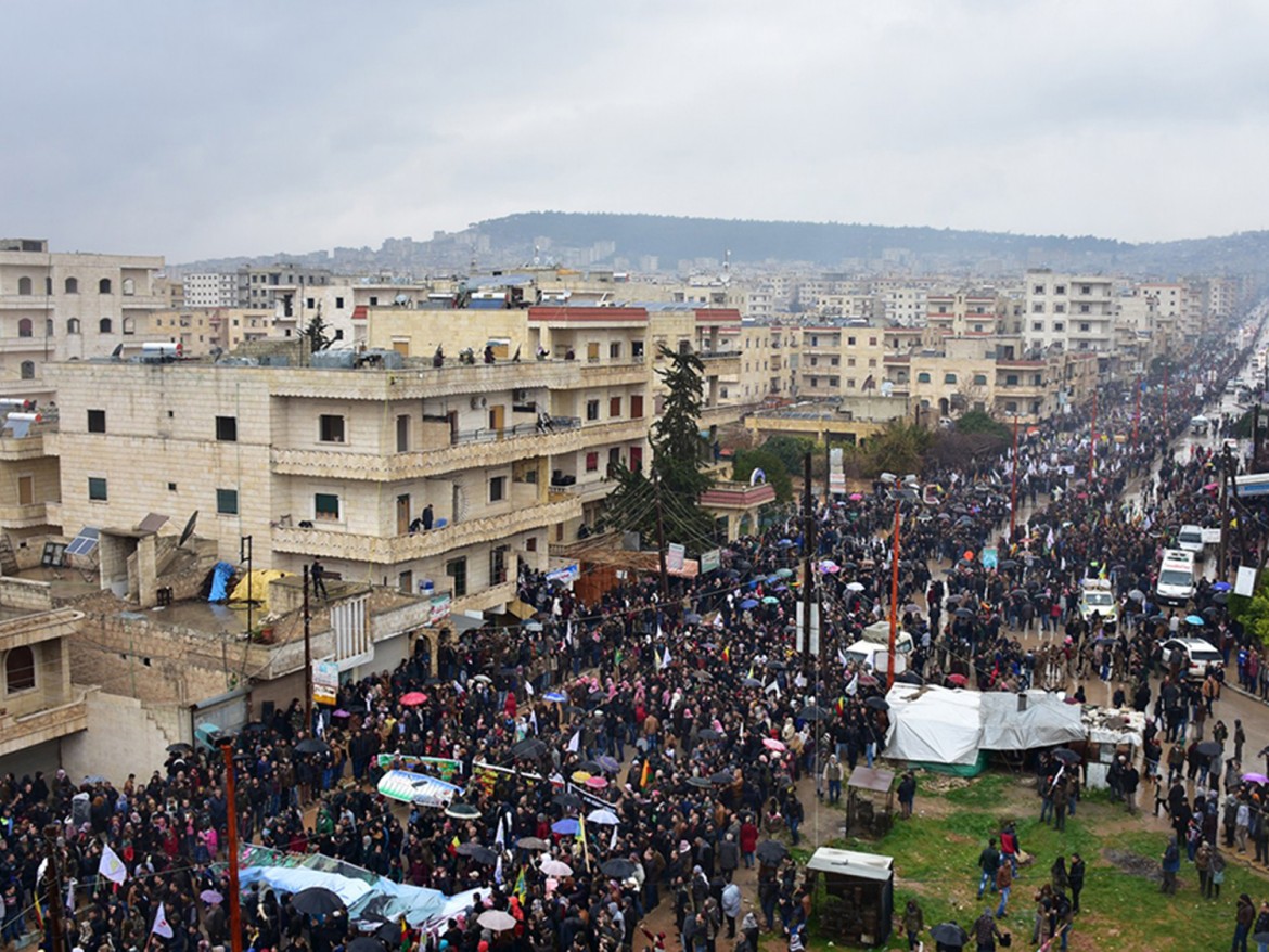 «Erdogan vuole un Afrin artificiale senza curdi»