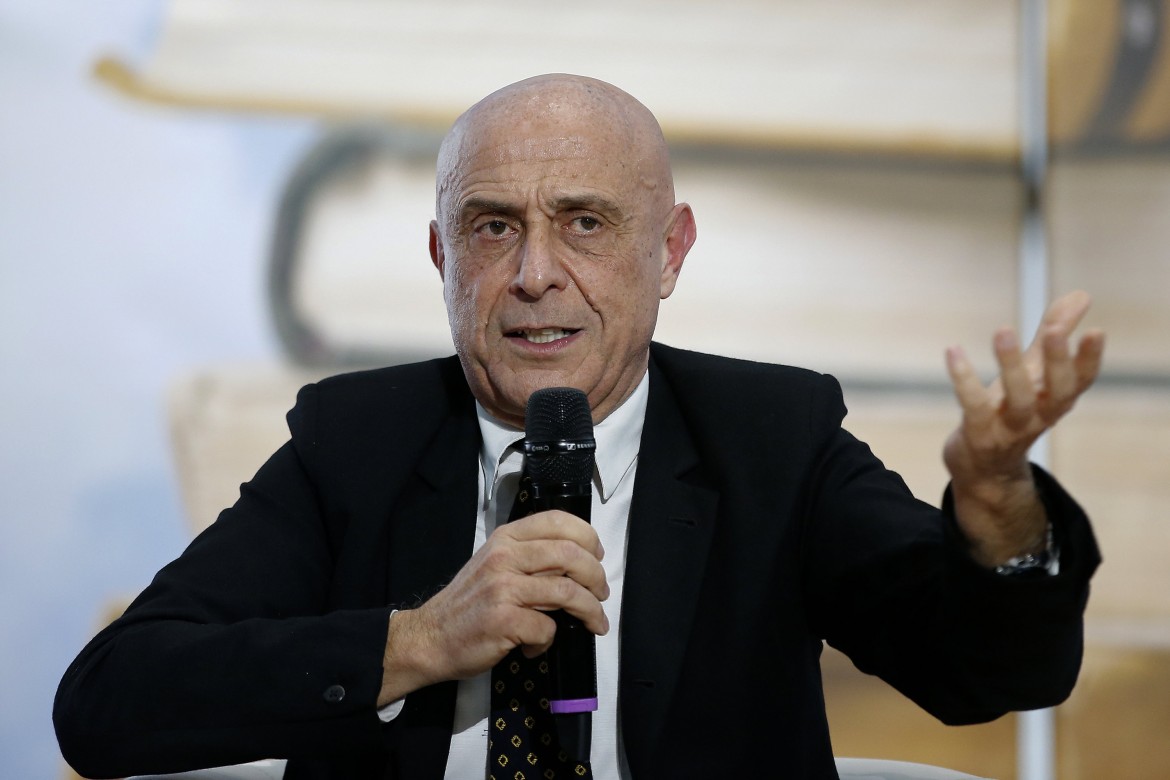 Minniti: i fatti di Torino sono «gravissimi», ma l’allarme non c’è