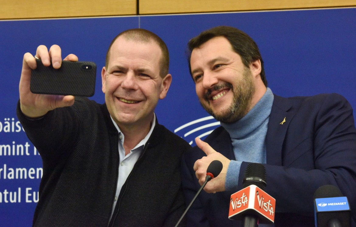 Salvini fa la prima mossa verso il Movimento