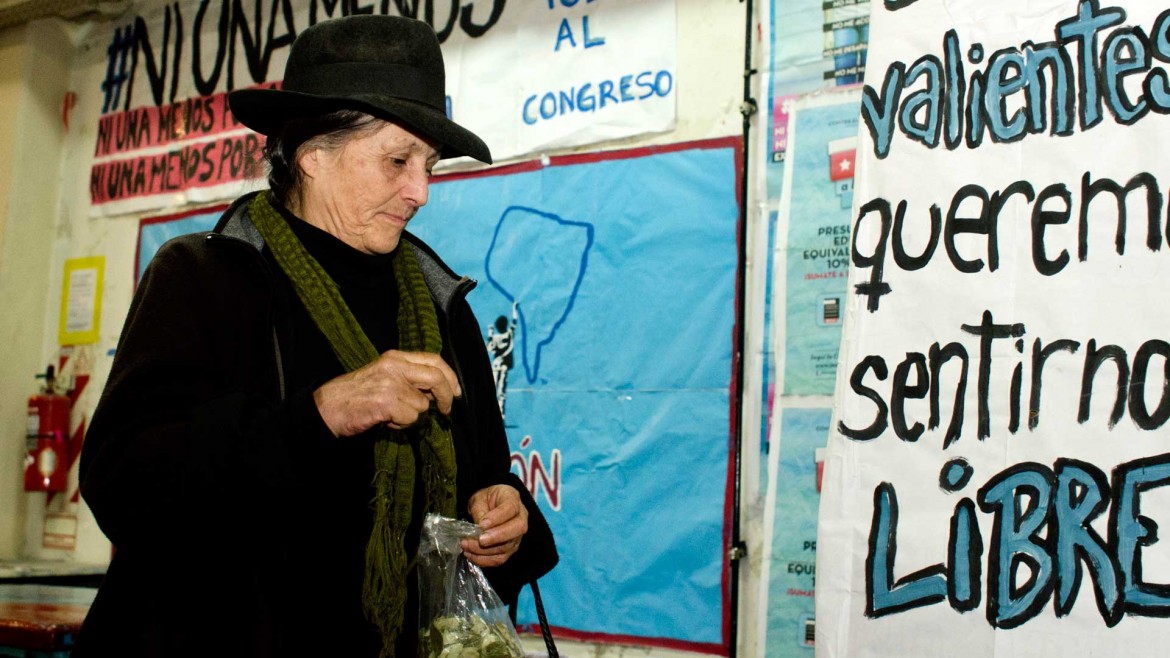 «Fuori dai partiti la Bolivia si mobilita e sperimenta la politica dei collettivi»