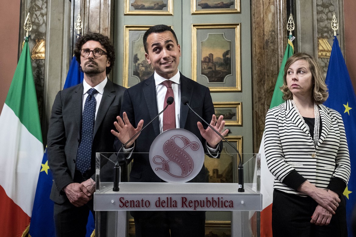 Di Maio, ultimo azzardo per allontanare l’incarico a Fico