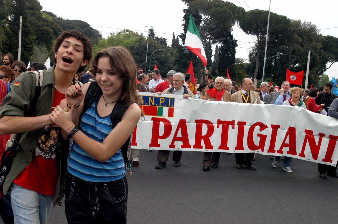 Roma, il 25 aprile resta diviso