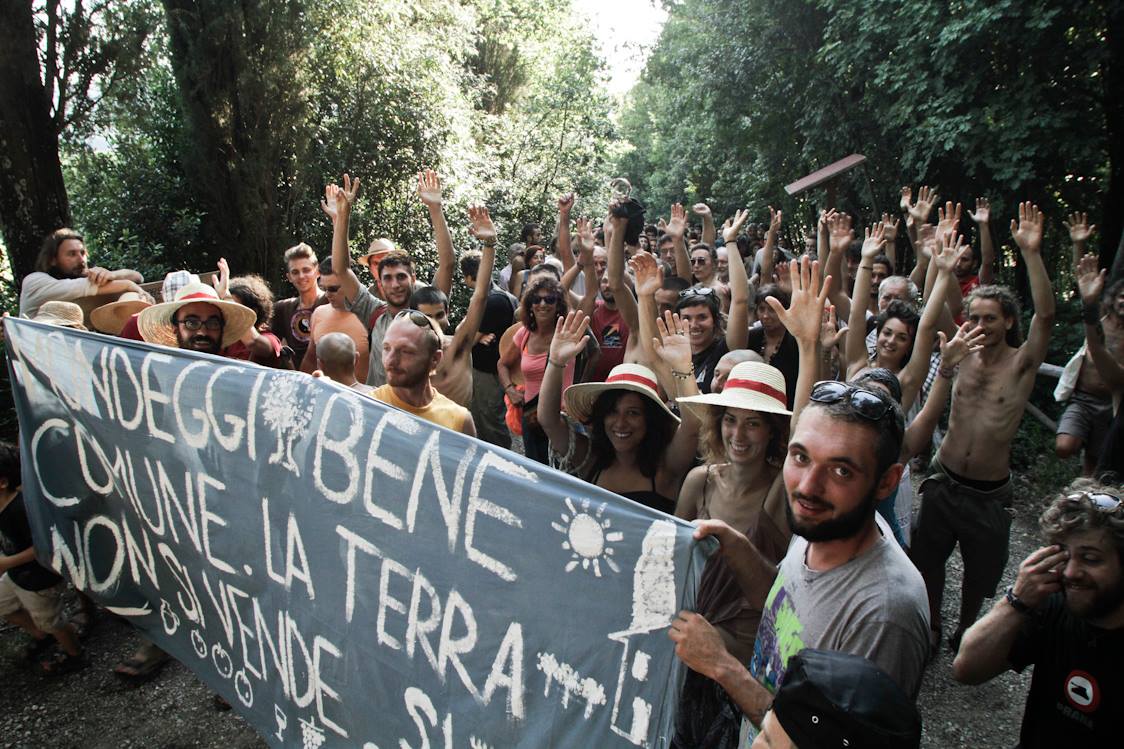 La lotta di Mondeggi bene comune si rafforza con il sostegno popolare