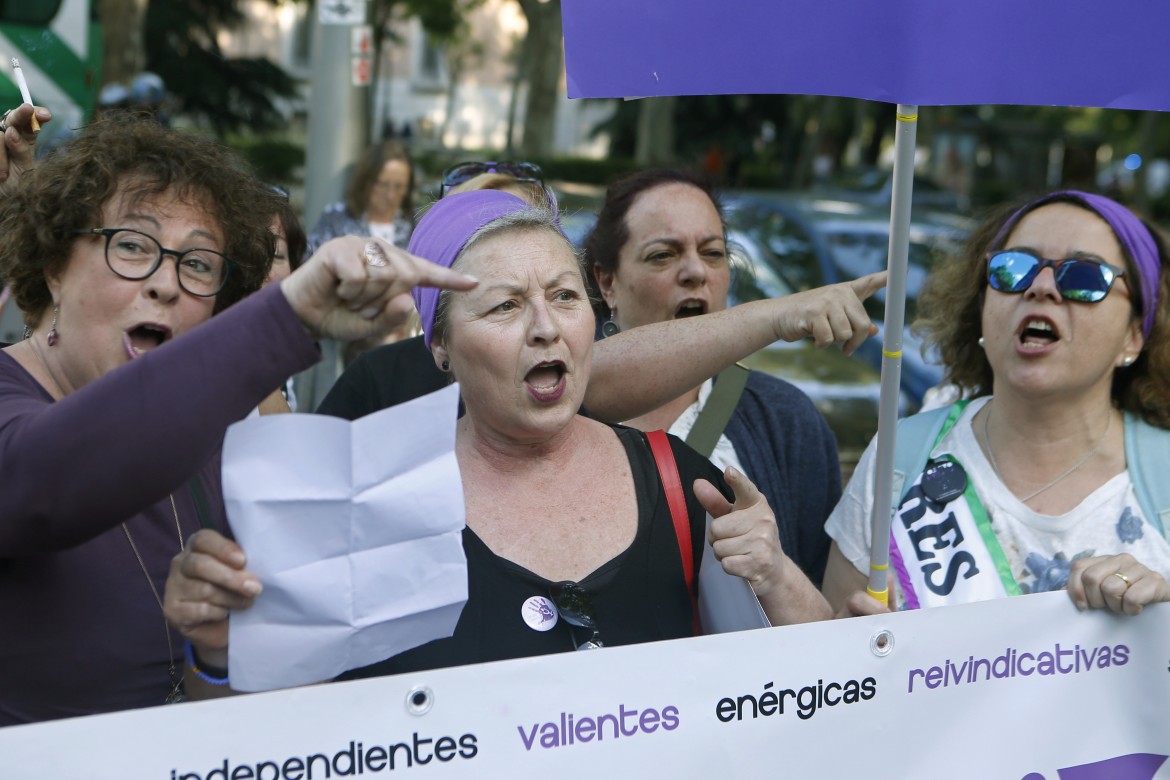 #AlertaFeminista scuote la Spagna