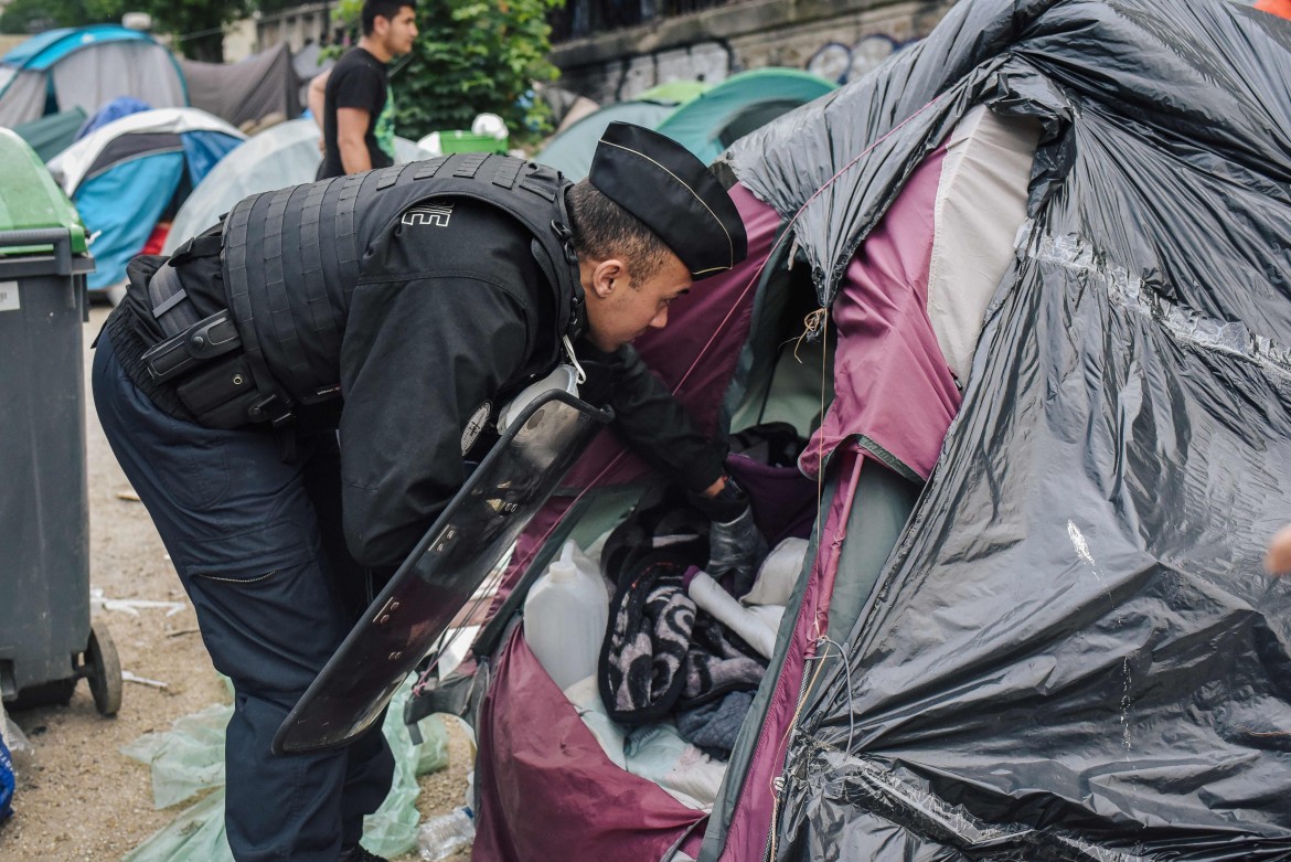 L’autorità francese contro la gendarmerie