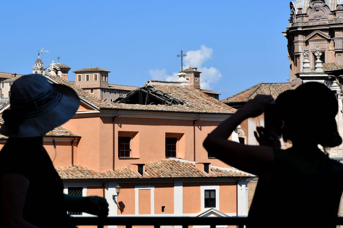 Indagini sui restauri della chiesa. A rischio il carcere Mamertino