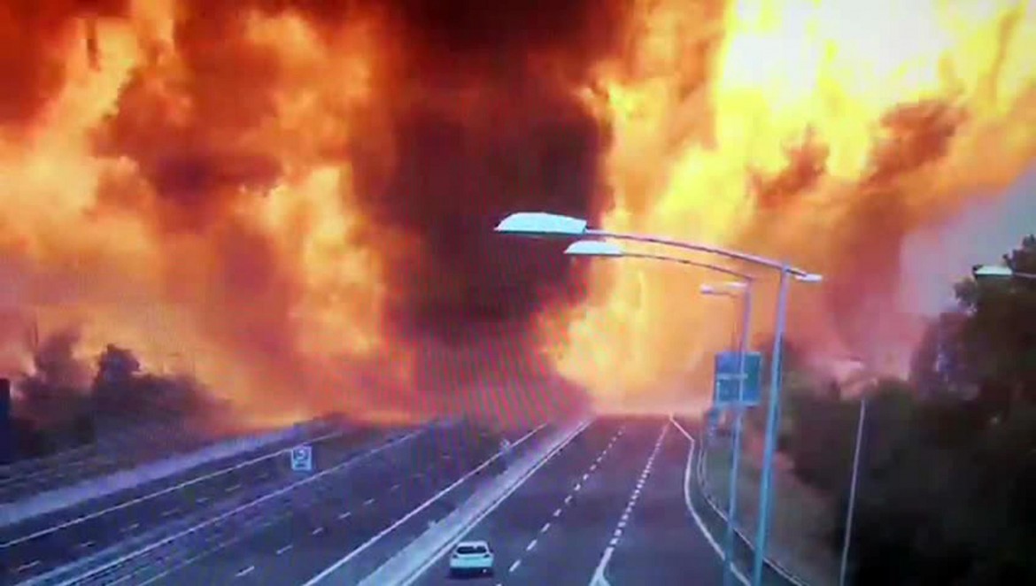 Bologna, inferno in tangenziale