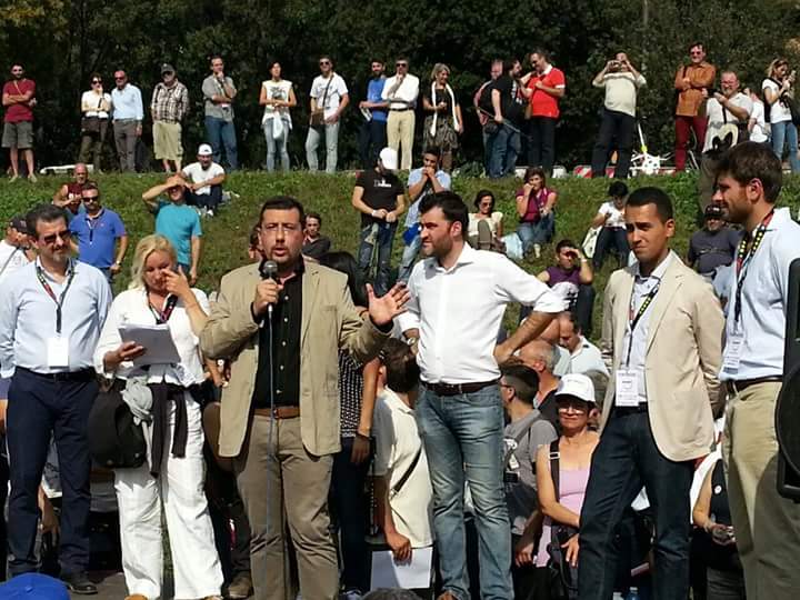 Palermo, il consigliere «poliziotto» dal M5S passa alla Lega