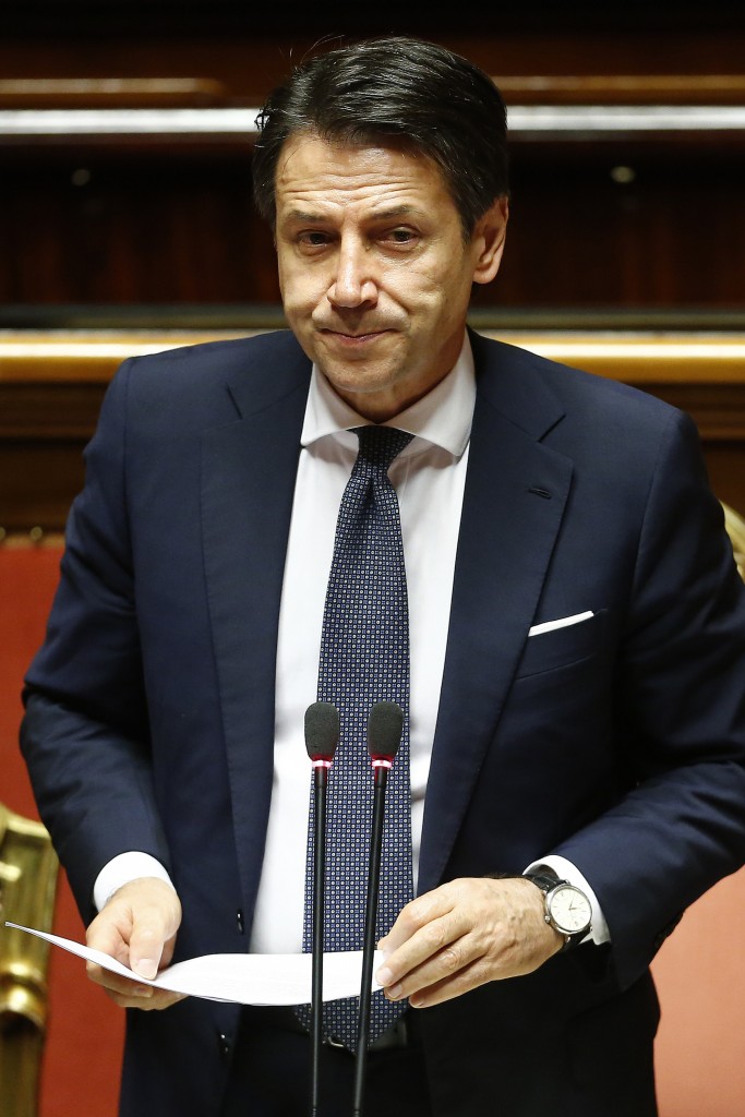 Milleproroghe, alla prima fiducia il governo perde 21 voti