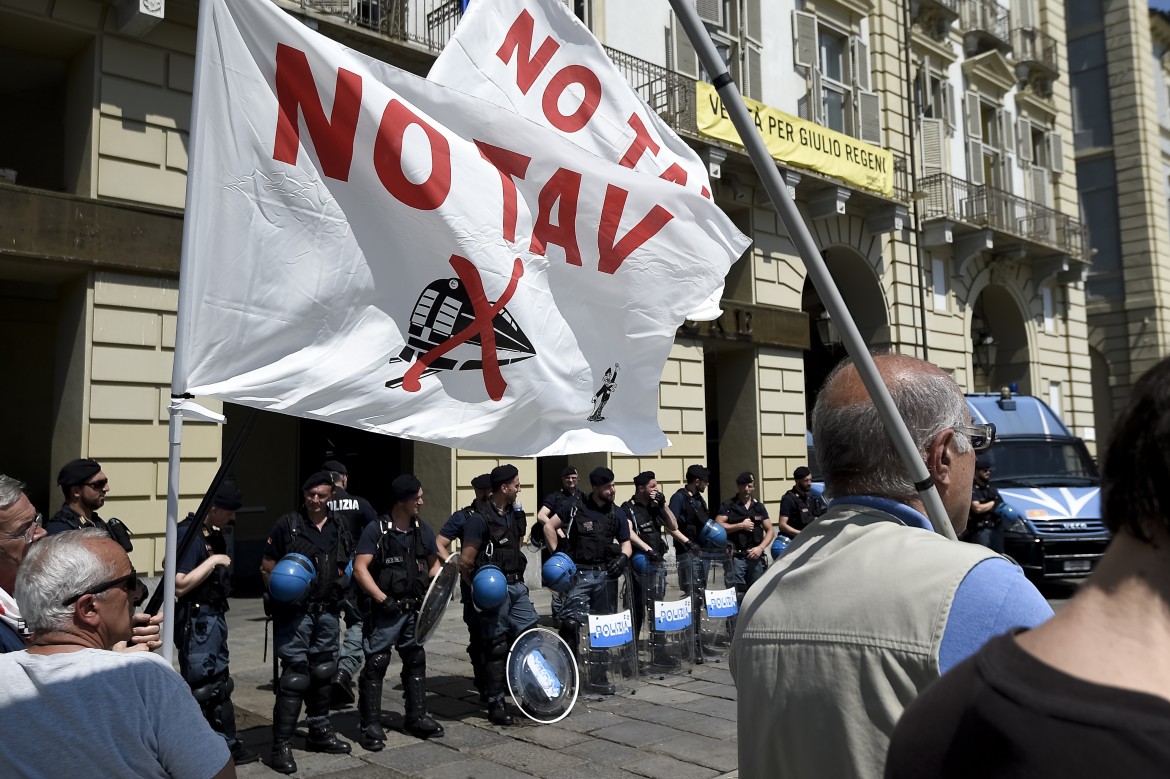 «Merenda ai cancelli», i Notav contestano i Cinque stelle