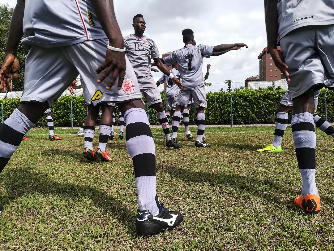 St Ambroeus, un calcio alla barbarie