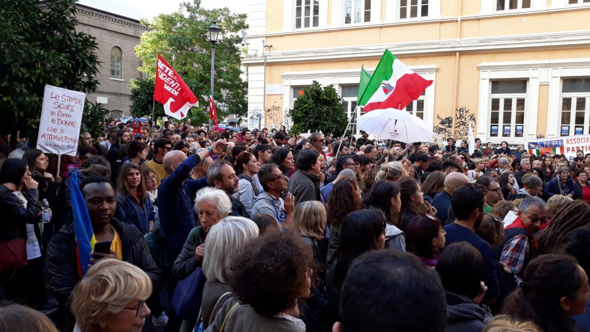 «In corteo a Verona perché sono uomini oscurantisti contro i valori della costituzione»