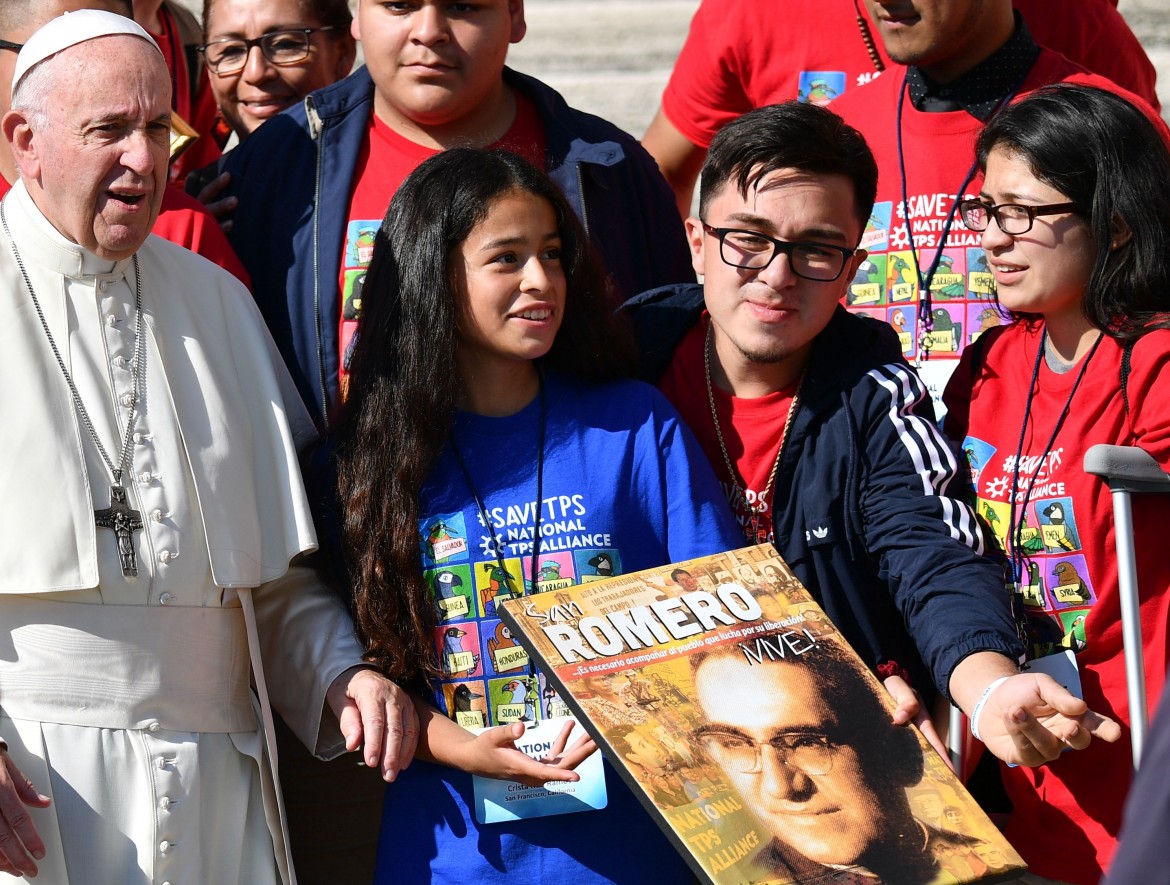 Il sovversivo che si è «fatto popolo» e non diventerà mai un «santino»