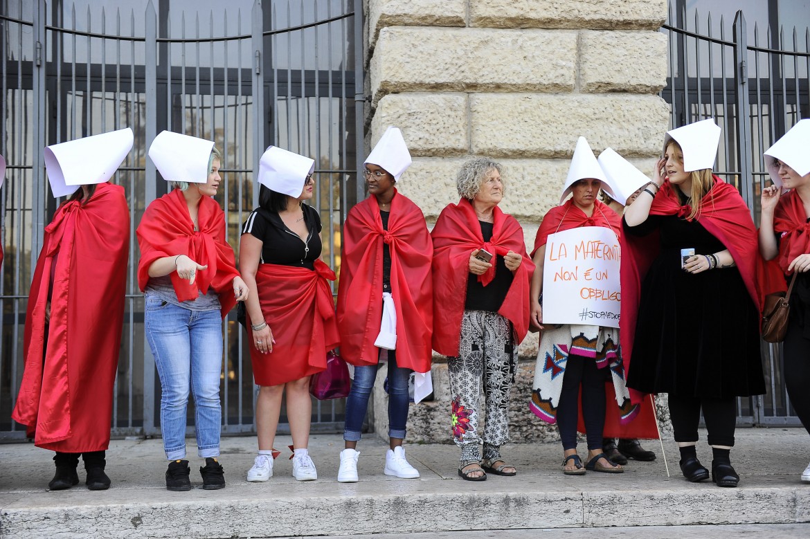 «Femministe, libere  e antirazziste sempre. Tutte e tutti in piazza»