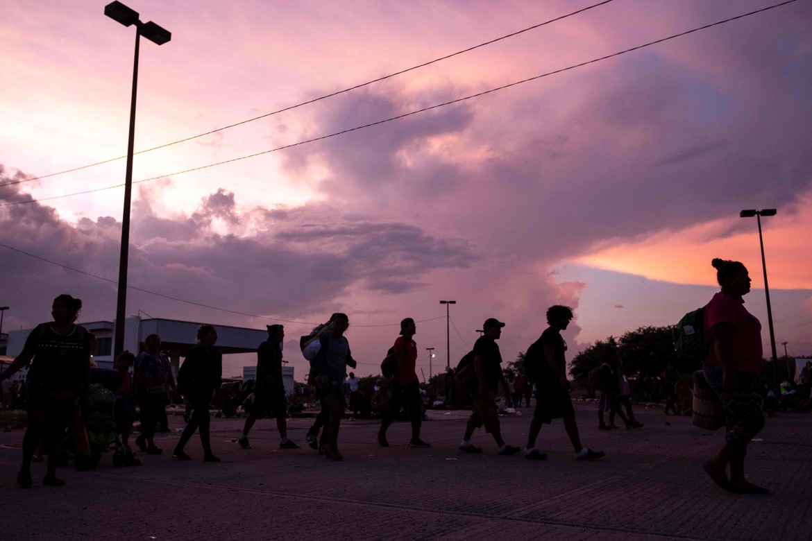 Intanto i migranti marciano. Una, due, tre carovane