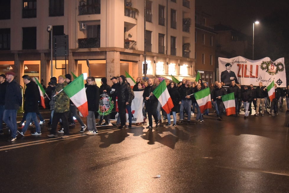 Autorizzato il presidio dei nostalgici fascisti, protesta a Pavia