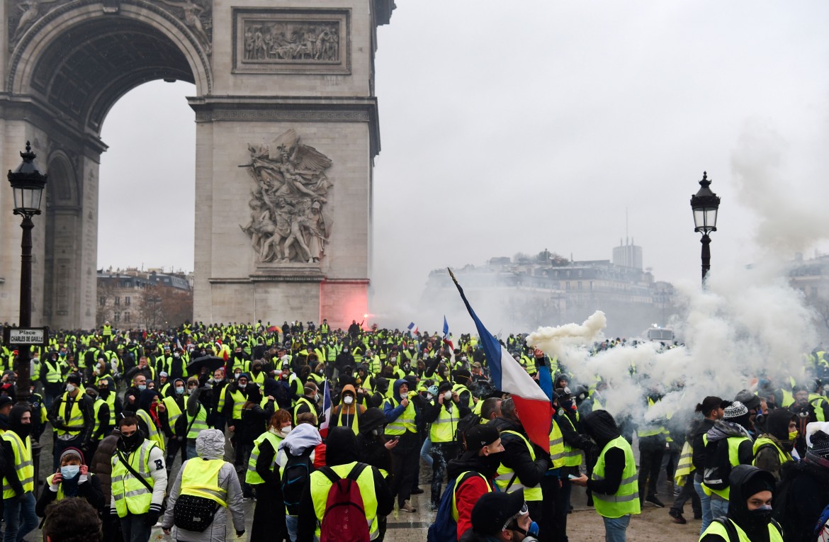 Stagnazione e spese, l’origine della protesta dei gilet gialli