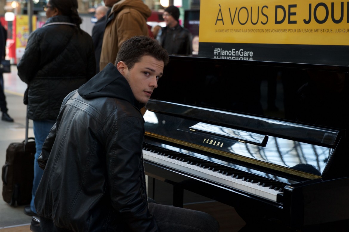 Il ragazzo ribelle e il pianoforte