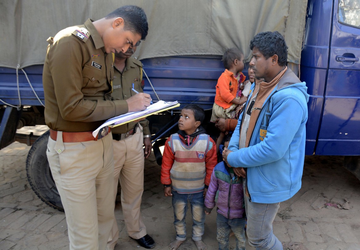 Tra i Rohingya in fuga dagli hindu indiani