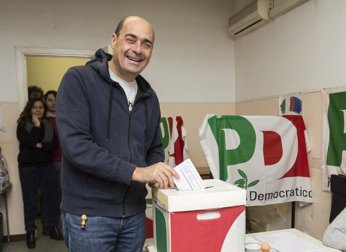 Zingaretti, il primo sì del Pd Renzi: non farò una lista mia