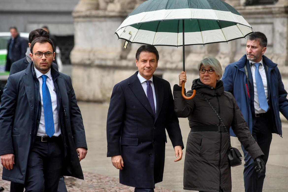 La svolta estetica di Giuseppe Conte: «Il 2019 sarà bellissimo»