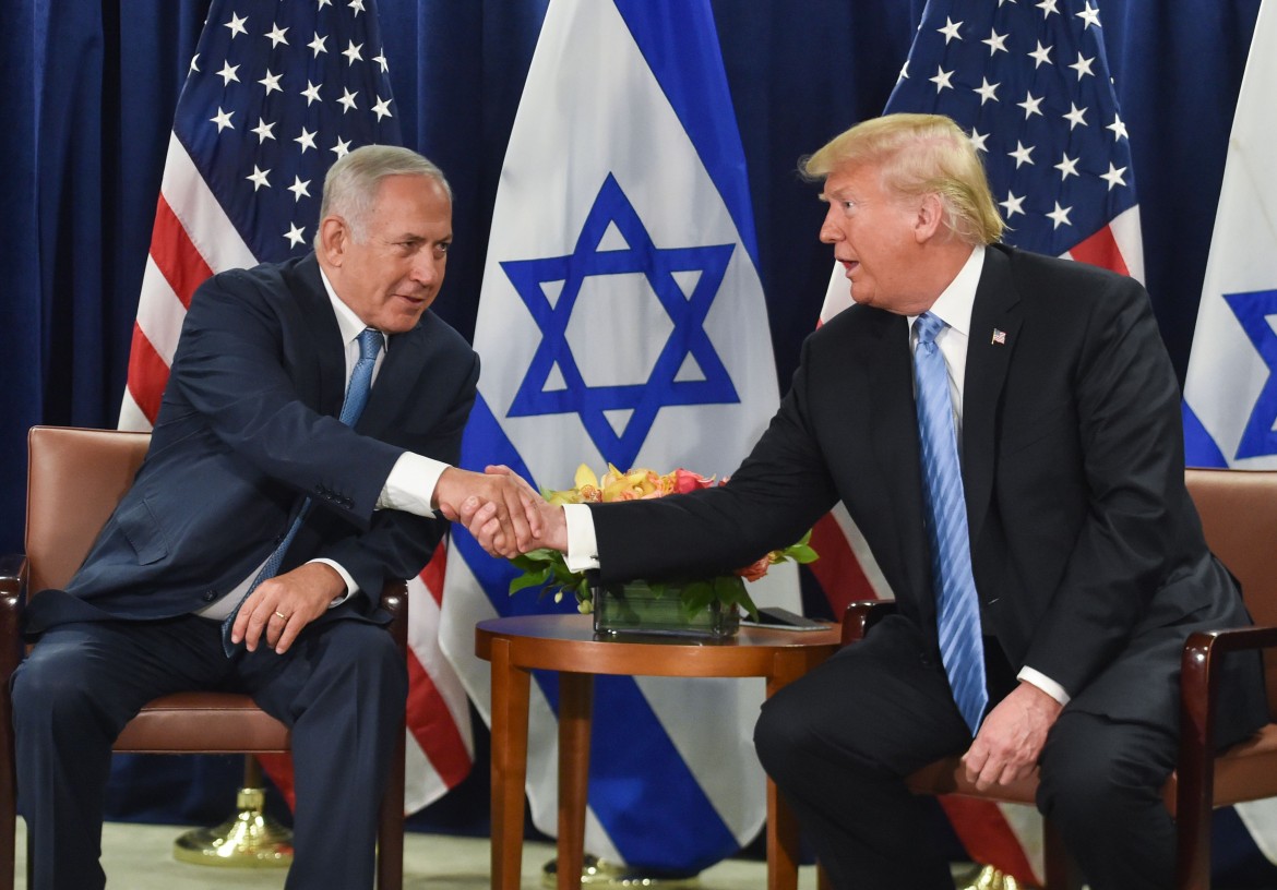 L'allora presidente Usa Trump insieme al premier israeliano Netanyahu