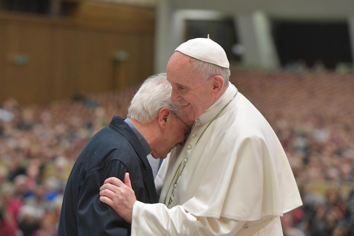 La rivelazione choc di don Albanesi: anch’io abusato dai sacerdoti