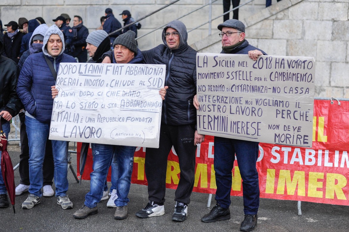 L’automobile di Di Maio si è inceppata a Termini Imerese