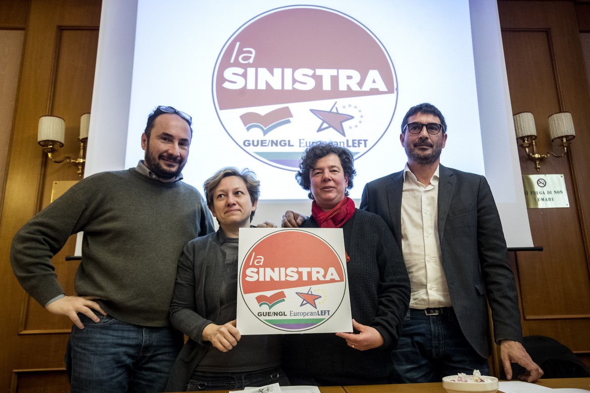 “La sinistra”: «Noi gli unici»