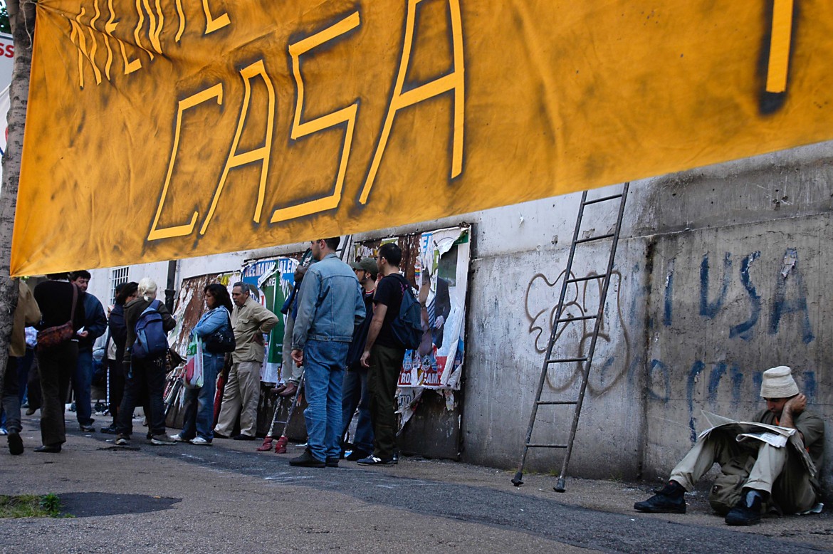 L’occupazione di case somiglia alla lotta contro il latifondo