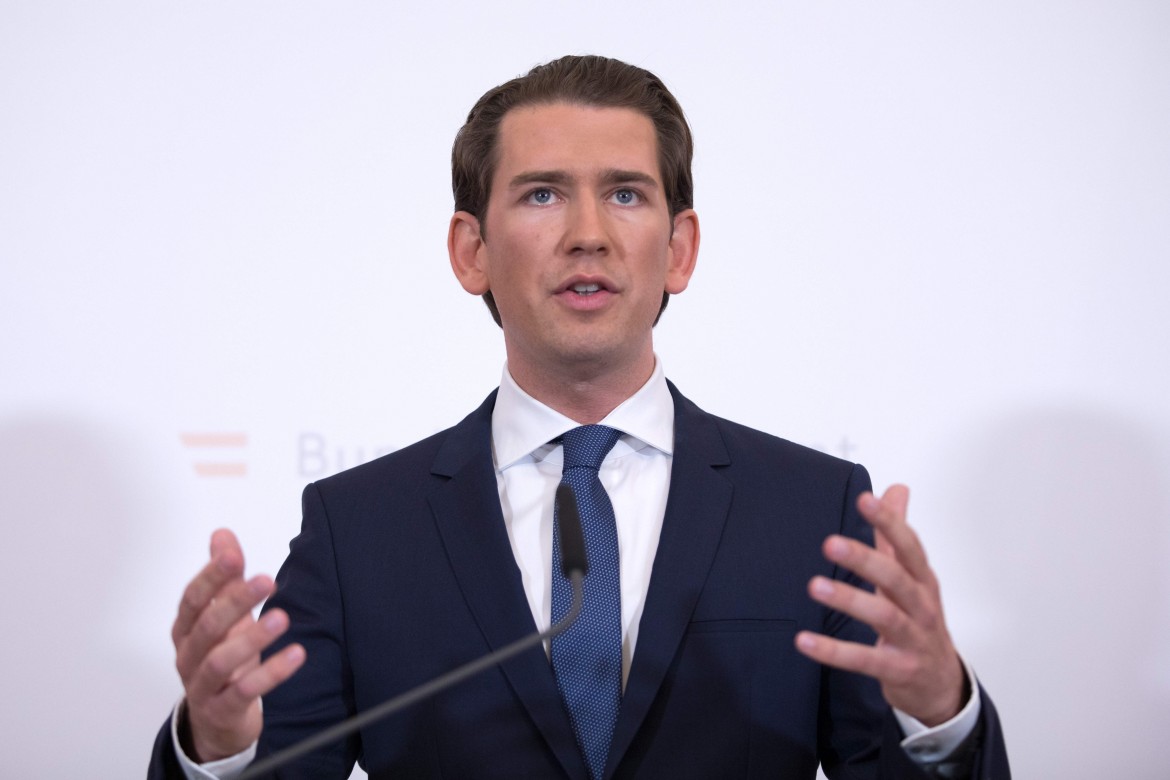 La breve vittoria di Kurz, sfiduciato da socialdemocratici e ultradestra