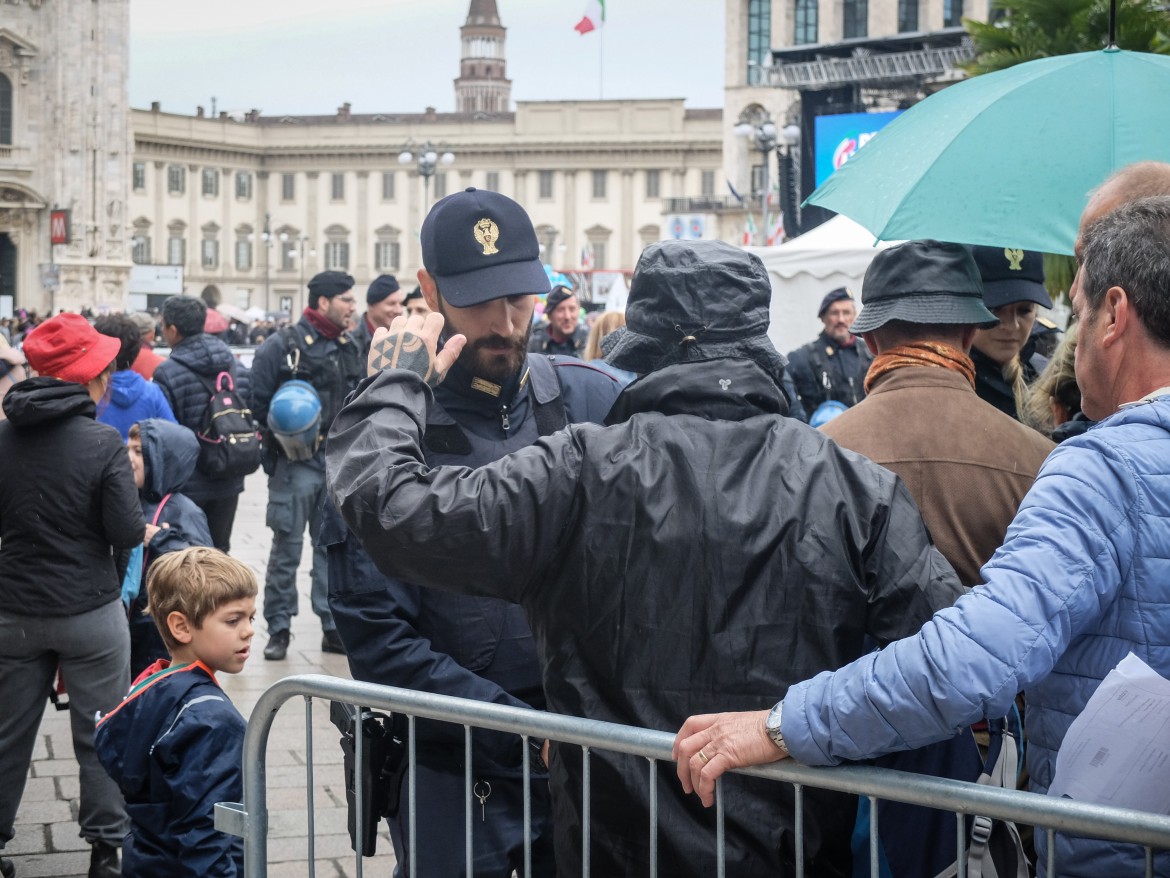 Il dissenso di piazza nelle mani del «superprefetto» Salvini