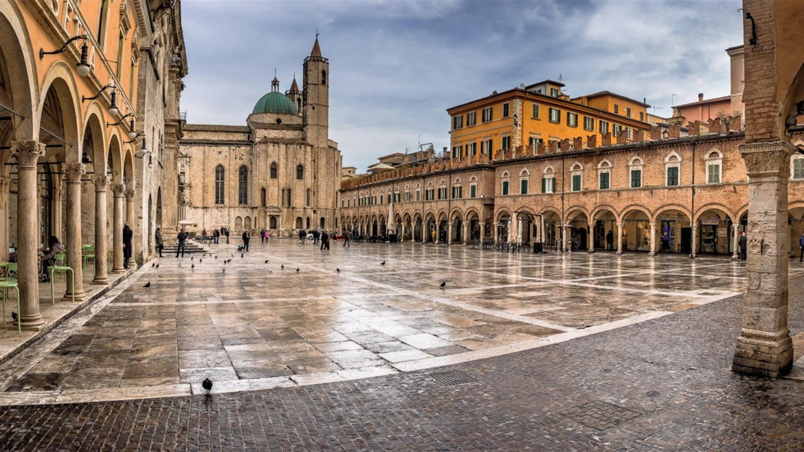 Ascoli oggi è più nera che bianca, è la nuova destra senza forzisti