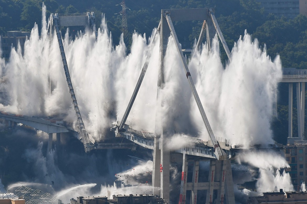 Gli ultimi sei secondi del Ponte Morandi